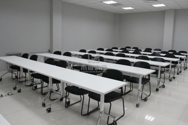 深圳培训桌椅